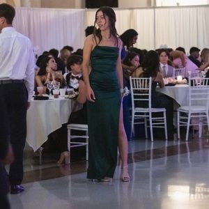 Green Floor-Length Prom/Banquet Dress